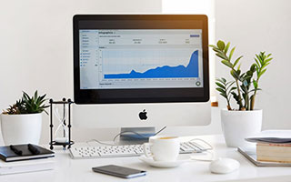 哀悼，7名塞萨洛尼基球迷在前往看欧联杯路上遇车祸去世